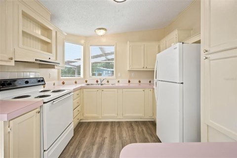 Apartment in Ocala, Florida 2 bedrooms, 85.47 sq.m. № 2277240 - photo 5
