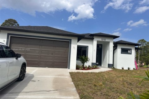 Casa en venta en Lehigh Acres, Florida, 3 dormitorios, 145.11 m2 № 1864432 - foto 6