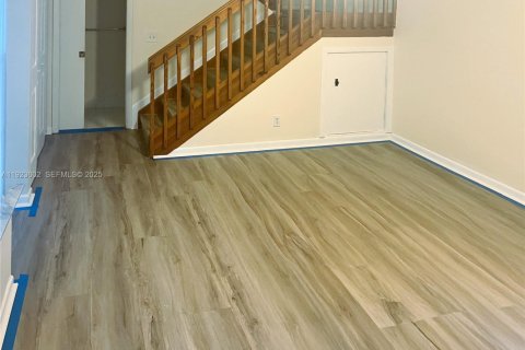 Adosado en alquiler en Cooper City, Florida, 3 dormitorios, 154.78 m2 № 1982294 - foto 8