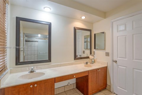 Adosado en alquiler en Cooper City, Florida, 3 dormitorios, 154.78 m2 № 1982294 - foto 16