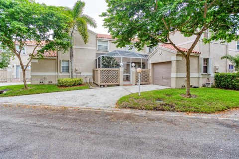 Adosado en alquiler en Cooper City, Florida, 3 dormitorios, 154.78 m2 № 1982294 - foto 1