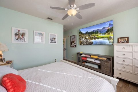 Condo in Davenport, Florida, 3 bedrooms  № 2144990 - photo 12