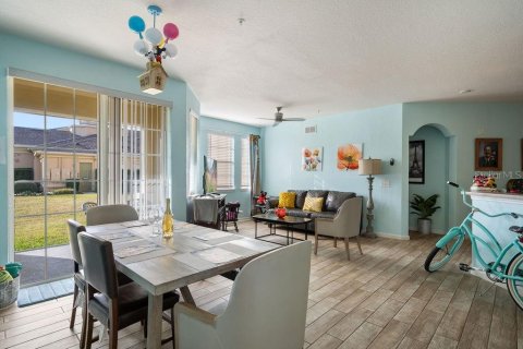 Condo in Davenport, Florida, 3 bedrooms  № 2144990 - photo 5