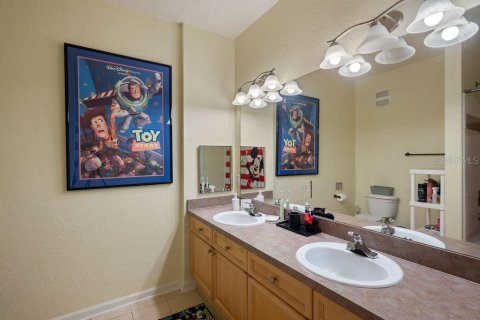 Condo in Davenport, Florida, 3 bedrooms  № 2144990 - photo 13