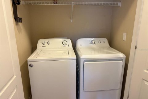 Adosado en alquiler en Windermere, Florida, 3 dormitorios, 143.53 m2 № 1900945 - foto 7