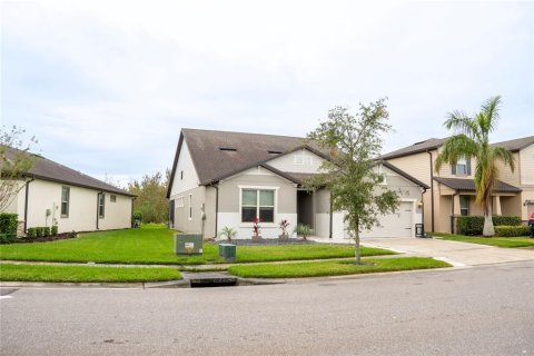 House in Wesley Chapel, Florida 4 bedrooms, 255.85 sq.m. № 1544779 - photo 15