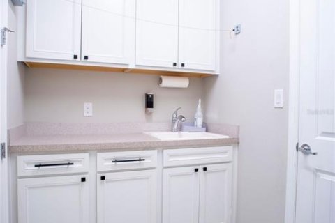 House in Wesley Chapel, Florida 4 bedrooms, 255.85 sq.m. № 1544779 - photo 23