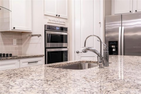 House in Wesley Chapel, Florida 4 bedrooms, 255.85 sq.m. № 1544779 - photo 4