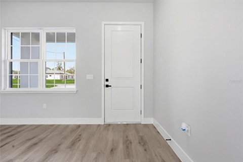 House in Ocala, Florida 4 bedrooms, 167.41 sq.m. № 2117917 - photo 6