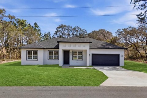 House in Ocala, Florida 4 bedrooms, 167.41 sq.m. № 2117917 - photo 2