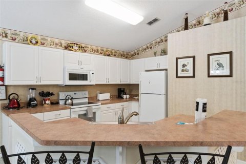 Villa ou maison à vendre à Kissimmee, Floride: 4 chambres, 176.7 m2 № 2219277 - photo 13