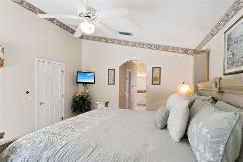 Villa ou maison à vendre à Kissimmee, Floride: 4 chambres, 176.7 m2 № 2219277 - photo 19