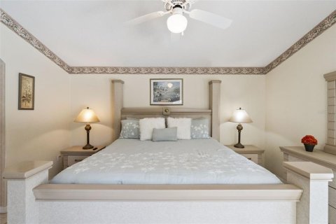 Villa ou maison à vendre à Kissimmee, Floride: 4 chambres, 176.7 m2 № 2219277 - photo 18