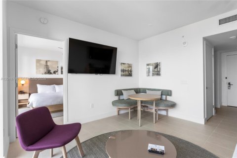 Copropriété à louer à Miami, Floride: 1 chambre, 46.92 m2 № 2270670 - photo 6