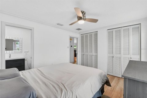 Casa en venta en Clearwater, Florida, 3 dormitorios, 130.81 m2 № 1850022 - foto 25