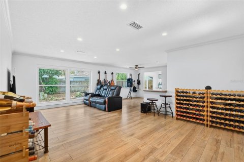 Casa en venta en Clearwater, Florida, 3 dormitorios, 130.81 m2 № 1850022 - foto 4