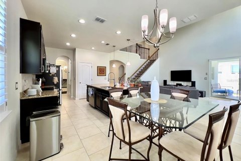 House in Windermere, Florida 5 bedrooms, 287.44 sq.m. № 1819244 - photo 20
