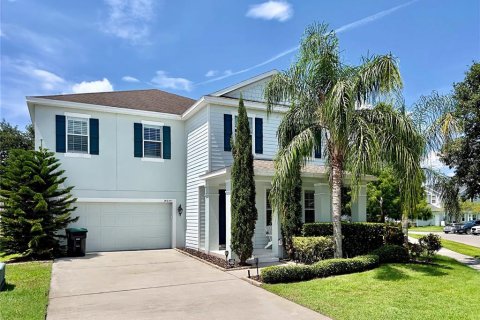House in Windermere, Florida 5 bedrooms, 287.44 sq.m. № 1819244 - photo 1