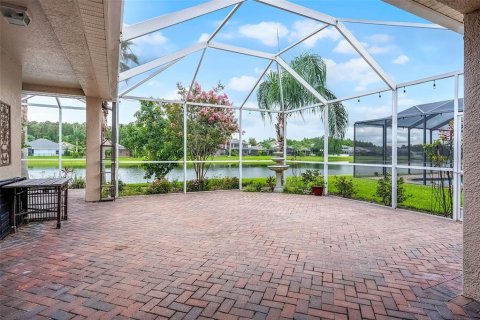 House in Odessa, Florida 4 bedrooms, 222.41 sq.m. № 1744105 - photo 27