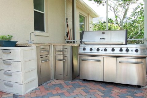 House in Odessa, Florida 4 bedrooms, 222.41 sq.m. № 1744105 - photo 19