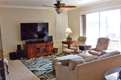 House in Odessa, Florida 4 bedrooms, 222.41 sq.m. № 1744105 - photo 12