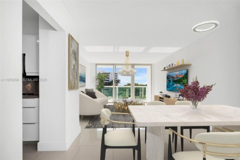 Снять в аренду кондоминиум в Санни-Айлс-Бич, Флорида 2 спальни, 126.07м2, № 2006498 - фото 2