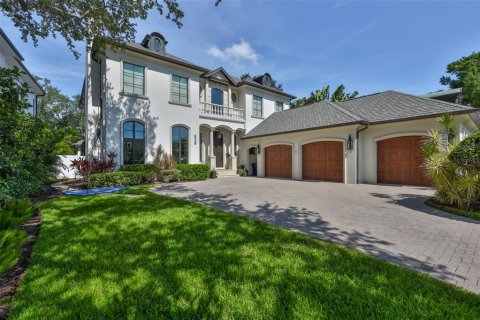 Villa ou maison à Tampa, Floride 6 chambres, 593.92 m2 № 2107530