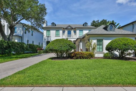 Villa ou maison à louer à Tampa, Floride: 6 chambres, 593.92 m2 № 2107530 - photo 4