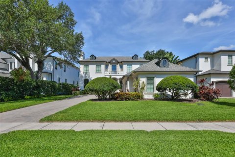 Villa ou maison à louer à Tampa, Floride: 6 chambres, 593.92 m2 № 2107530 - photo 3