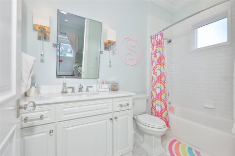 Villa ou maison à louer à Tampa, Floride: 6 chambres, 593.92 m2 № 2107530 - photo 30