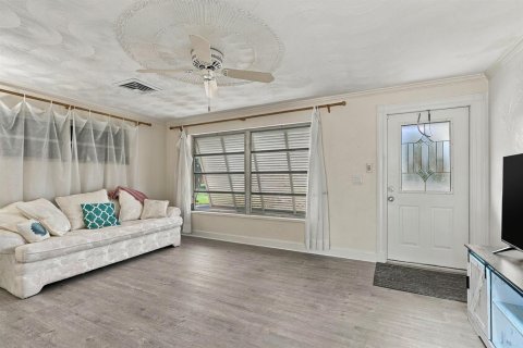 Casa en venta en Palm Beach Gardens, Florida, 3 dormitorios, 99.87 m2 № 2432515 - foto 4