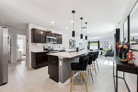 Casa en venta en Kissimmee, Florida, 3 dormitorios, 117.34 m2 № 2210845 - foto 9