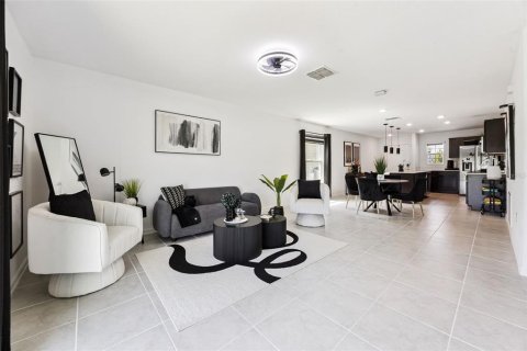 Casa en venta en Kissimmee, Florida, 3 dormitorios, 117.34 m2 № 2210845 - foto 5