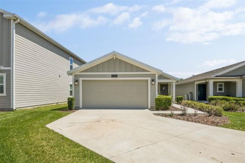 Casa en venta en Kissimmee, Florida, 3 dormitorios, 117.34 m2 № 2210845 - foto 2