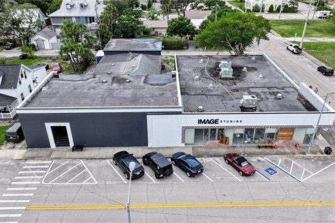 Propiedad comercial en alquiler en Melbourne, Florida № 1913917 - foto 9