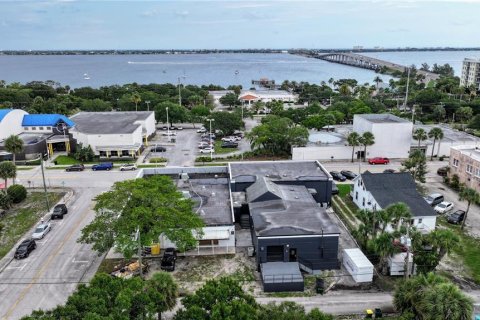 Propiedad comercial en alquiler en Melbourne, Florida № 1913917 - foto 2