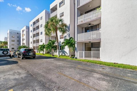 Condominio en venta en Miami, Florida, 2 dormitorios, 80.55 m2 № 2025152 - foto 4