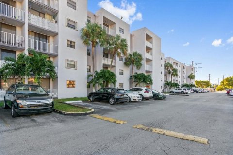 Condominio en venta en Miami, Florida, 2 dormitorios, 80.55 m2 № 2025152 - foto 5