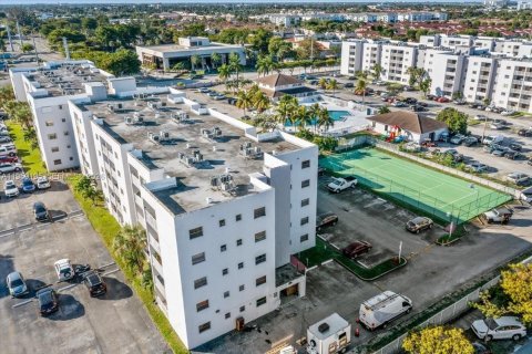 Condominio en venta en Miami, Florida, 2 dormitorios, 80.55 m2 № 2025152 - foto 14