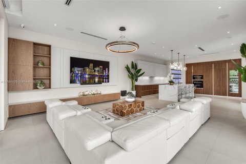 Casa en venta en Pinecrest, Florida, 6 dormitorios, 496.93 m2 № 1861919 - foto 28