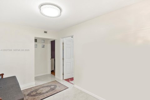 Copropriété à vendre à Aventura, Floride: 3 chambres, 221.76 m2 № 2262881 - photo 17
