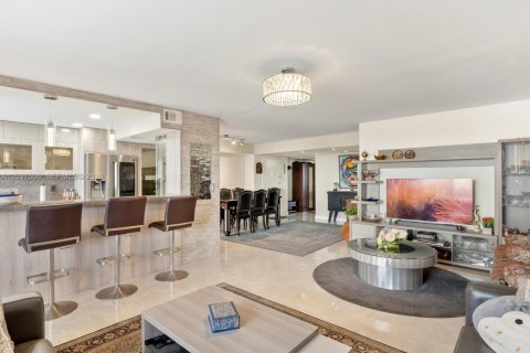 Copropriété à vendre à Aventura, Floride: 3 chambres, 221.76 m2 № 2262881 - photo 8