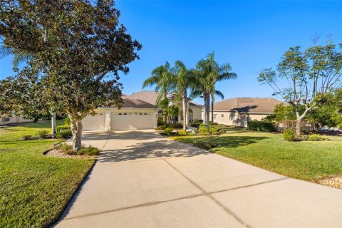 Villa ou maison à vendre à Dade City, Floride: 4 chambres, 180.69 m2 № 2150817 - photo 3