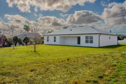 House in Spring Hill, Florida 3 bedrooms, 178 sq.m. № 2107622 - photo 25