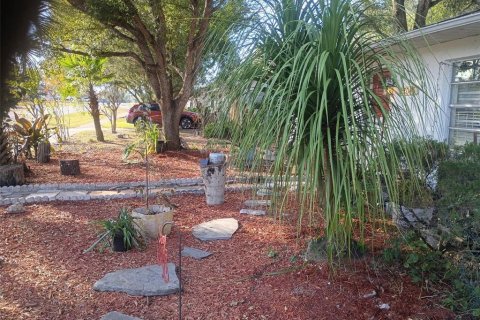 Casa en venta en Brooksville, Florida, 3 dormitorios, 91.42 m2 № 2155861 - foto 6