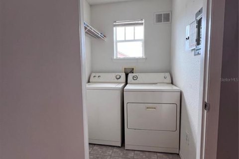 Condo in Kissimmee, Florida, 2 bedrooms  № 1628409 - photo 13