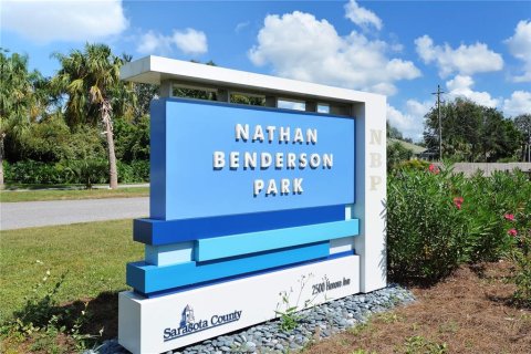 Condo in Sarasota, Florida, 2 bedrooms  № 1108326 - photo 30