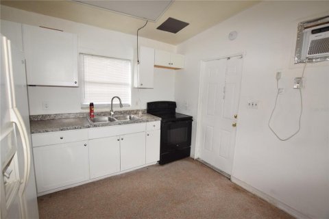 Apartamento en alquiler en Orlando, Florida, 2 dormitorios, 62.43 m2 № 1631444 - foto 12