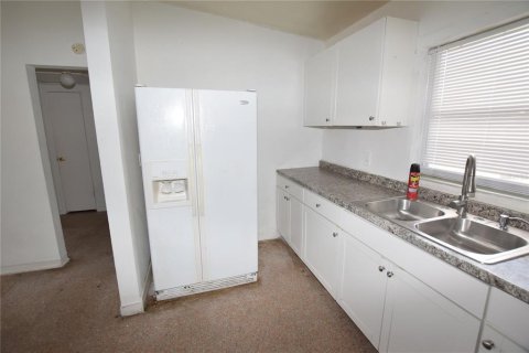 Apartamento en alquiler en Orlando, Florida, 2 dormitorios, 62.43 m2 № 1631444 - foto 11