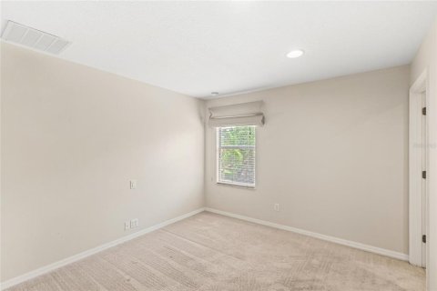 Townhouse in Kissimmee, Florida 2 bedrooms, 107.86 sq.m. № 1656661 - photo 19